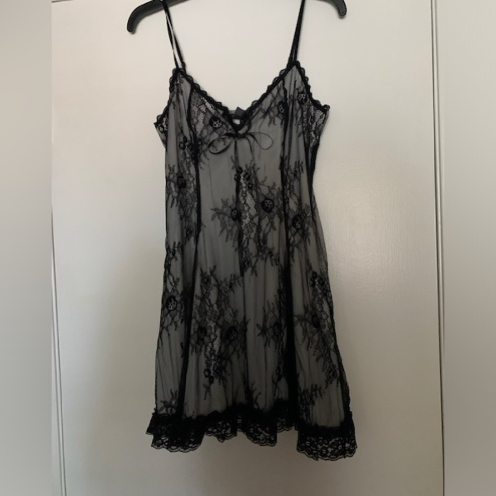 Forever 21 Lace dress